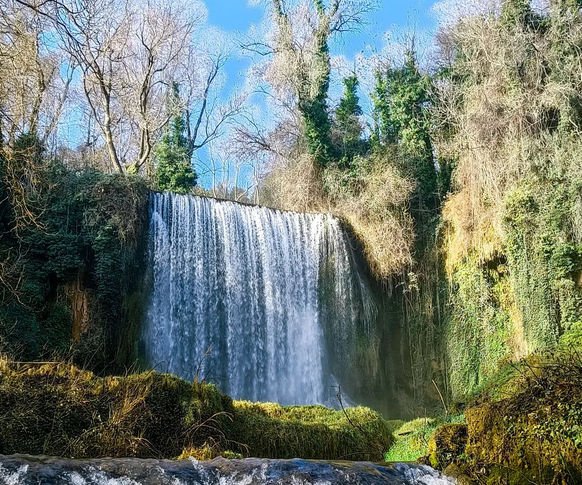 duracion visita al monasterio de piedra