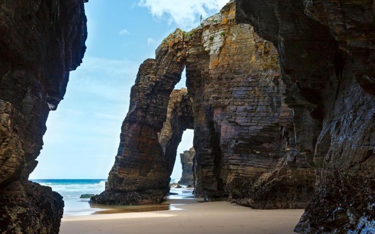 Cuánto tiempo se tarda en visitar la Playa de las Catedrales